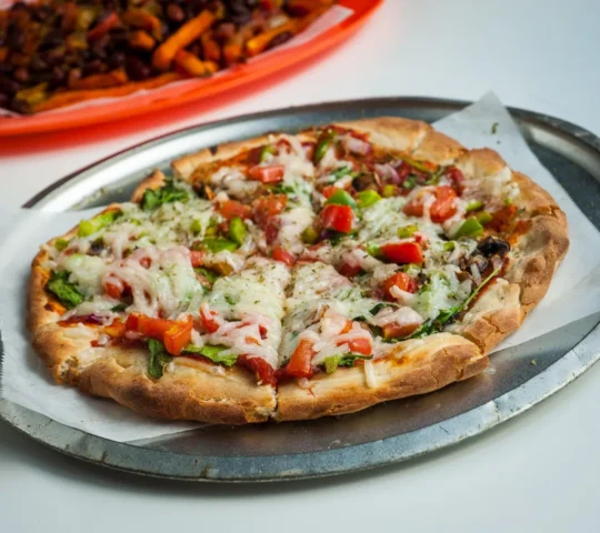 Bakaris Pizza & Kava Lounge
